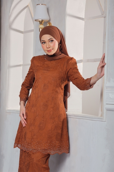 Kurung Elara - Brown